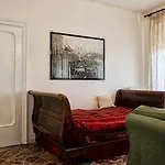 Couette-café Larala' 3*