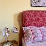 فندق مبيت وإفطار Larala' 3*