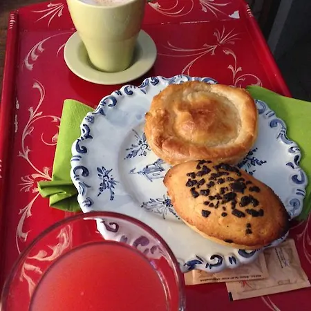 拉罗拉酒店 莱切