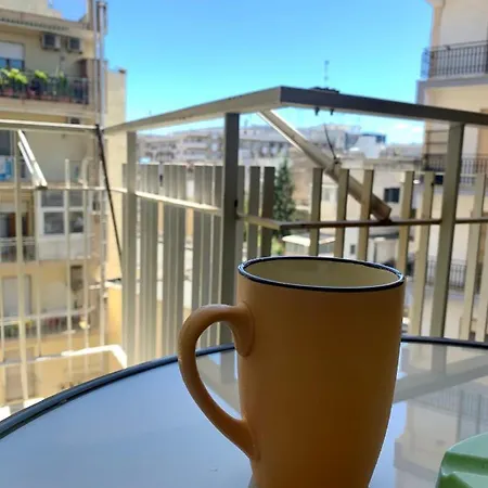 拉罗拉酒店 住宿加早餐酒店 3*