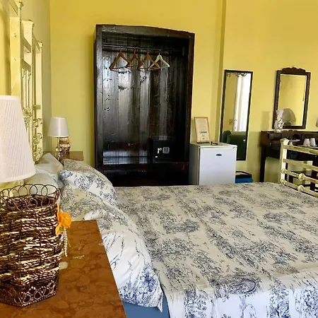 拉罗拉酒店 莱切