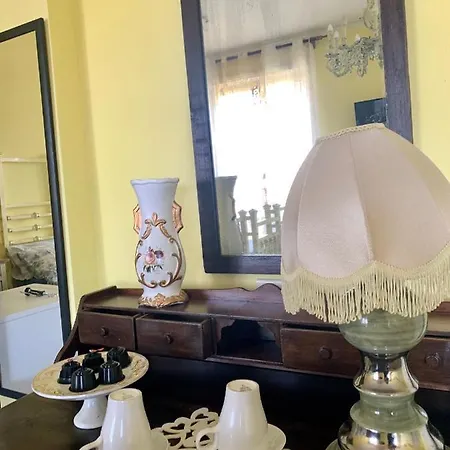 拉罗拉酒店 3* 莱切